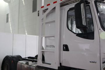 �������� ����T5�ؿ� 280���� 4X2�������䳤ͷǣ����(LZ5180TBQT5AB)ͼƬ