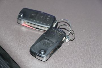 �������� ����T5�ؿ� 280���� 4X2�������䳤ͷǣ����(LZ5180TBQT5AB)ͼƬ