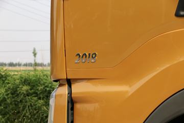 �������� ����H7�ؿ� 2018�� ������ 550���� 6X4ǣ����(LZ4253H7DB)ͼƬ