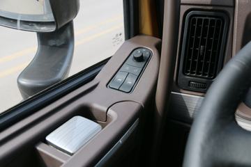 �������� ����H7�ؿ� 2018�� ������ 550���� 6X4ǣ����(LZ4253H7DB)ͼƬ