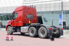 东风柳汽 乘龙T5重卡 430马力 6X4长头牵引车(LZ4250T5DB)