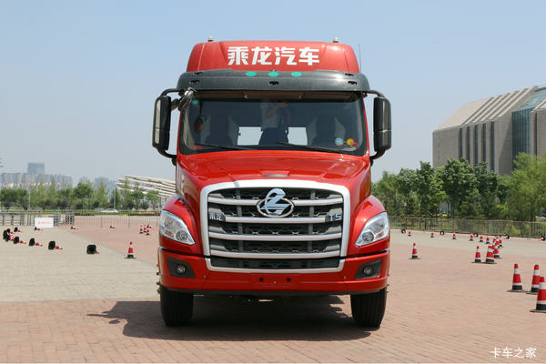 东风柳汽 乘龙T5重卡 460马力 6X4长头牵引车(潍柴W10.5)(LZ4250T5DB)