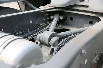 �������� ����H7�ؿ� 2018�� ������ 550���� 6X4ǣ����(LZ4253H7DB)ͼƬ