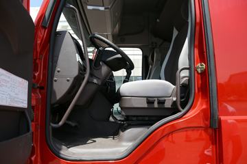 �������� ����T5�ؿ� 430���� 6X4��ͷǣ����(LZ4250T5DB)ͼƬ