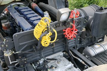 �������� ����H7�ؿ� 2018�� ������ 550���� 6X4ǣ����(LZ4253H7DB)ͼƬ