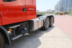 东风柳汽 乘龙T5重卡 430马力 6X4长头牵引车(LZ4250T5DB)