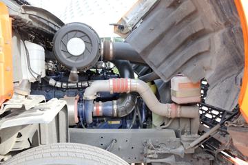 �������� ����T5�ؿ� 430���� 6X4 LNG��ͷǣ����ͼƬ