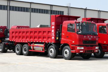 华菱重卡 轻量化版 运输型 350马力 8X4 6.7米LNG自卸车(HN3310NGX38C2M5)