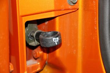 �������� ����T5�ؿ� 430���� 6X4 LNG��ͷǣ����ͼƬ