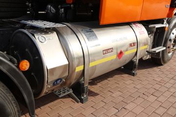 �������� ����T5�ؿ� 430���� 6X4 LNG��ͷǣ����ͼƬ