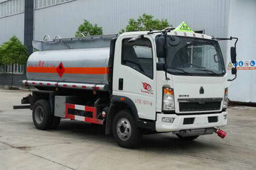 中国重汽HOWO 悍将 143马力 4X2 运油车(楚飞牌)(CLQ5080GYY5ZZ)