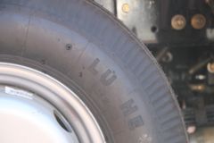 凯马 K3金运卡 102马力 3.48米单排厢式轻卡(KMC5040XXYA26D5)