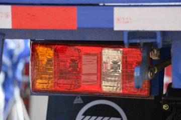 ���� GK6������ 87���� 4X2 3.2����ж��(˫��)ͼƬ