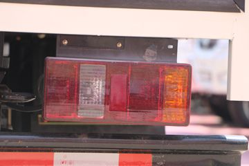 ���� ����M1 110���� 3.98�׵�����ʽ�ῨͼƬ