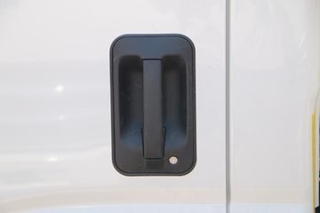 ���� ����M1 110���� 3.98�׵�����ʽ�ῨͼƬ