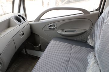 ���� ������ K6-S 115���� 4X2 4.17����ƿ���䳵(EQ5041TQP3BDFACWXP)ͼƬ