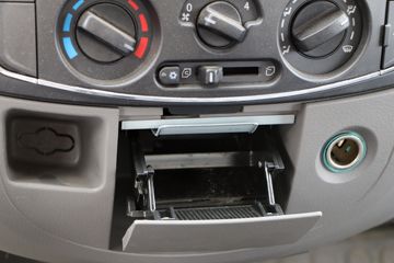 ���� ������ K6-S 115���� 4X2 4.17����ƿ���䳵(EQ5041TQP3BDFACWXP)ͼƬ