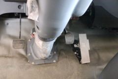 东风 凯普特K7 154马力 5.18米排半栏板轻卡(EQ1120L8BDD)