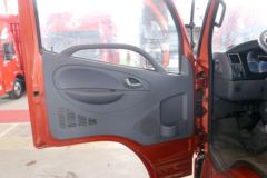 东风 凯普特K7 154马力 5.18米排半栏板轻卡(EQ1120L8BDD)