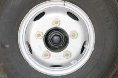 东风 多利卡D6-L 115马力 4.17米单排仓栅式轻卡(EQ5041CCY8BDBAC)