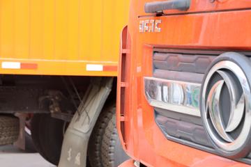 ���� ������D9 180���� 4X2 6.8�ײ�դʽ�ػ���ͼƬ