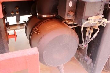 ���� ������D9 180���� 4X2 6.8�ײ�դʽ�ػ���ͼƬ