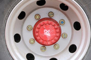 ���� ������D9 180���� 4X2 6.8�ײ�դʽ�ػ���ͼƬ