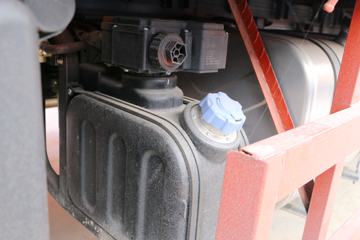 ���� ������D9 180���� 4X2 6.8�ײ�դʽ�ػ���ͼƬ
