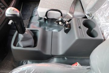 ���� ������D9 180���� 4X2 6.8�������ػ���(EQ1183L9BDG)ͼƬ