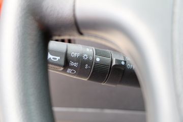 ���� ������D9 180���� 4X2 6.8�������ػ���(EQ1183L9BDG)ͼƬ