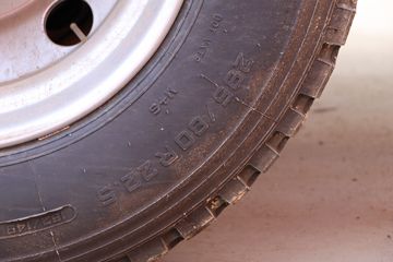 ���� ������D9 180���� 4X2 6.8�������ػ���(EQ1183L9BDG)ͼƬ