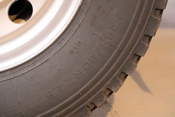 ���� ������D9 180���� 4X2 6.8�������ػ���(EQ1183L9BDG)ͼƬ