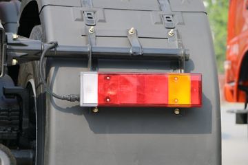 �������ó� �����ؿ� ��Ӯ���ϰ� 450���� 6X4ǣ����(DFH4250A4)ͼƬ