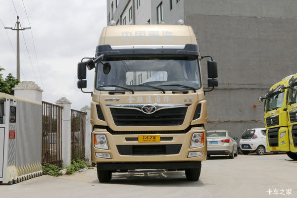 中国重汽 深圳版 豪曼H5重卡 340马力 6X4牵引车(ZZ4258N40EB0)