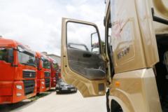 中国重汽 豪曼H5重卡 340马力 4X2牵引车(速比4.875)(ZZ4188K10EB0)