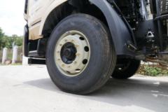 中国重汽 豪曼H5重卡 340马力 4X2牵引车(速比4.875)(ZZ4188K10EB0)