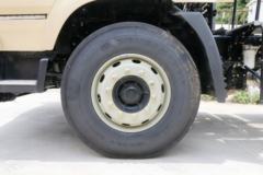 中国重汽 豪曼H5重卡 340马力 4X2牵引车(速比4.875)(ZZ4188K10EB0)