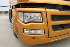 华菱 汉马H9重卡 420马力 6X2牵引车(HN4250H33B8M5)