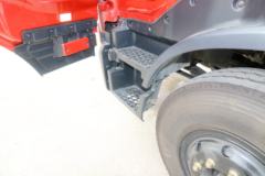 东风商用车 天锦KR 180马力 4X2 6.2米排半仓栅式载货车(DFH5160CCYE)