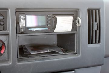 ���� ˧��Q9 160���� 6.8���Ű������ػ���ͼƬ