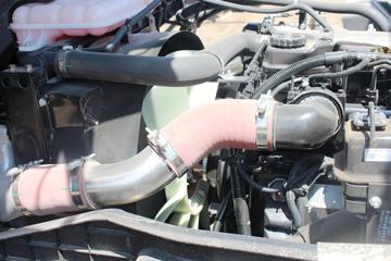 ���� ˧��Q9 160���� 6.8���Ű������ػ���ͼƬ