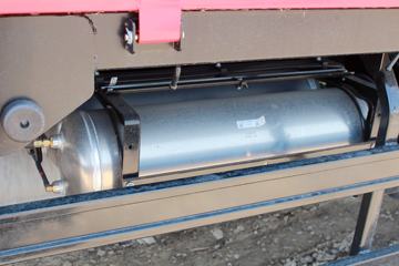 ���� ˧��Q9 160���� 6.8���Ű������ػ���ͼƬ