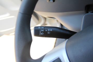 ���� ˧��Q7 154���� 6.2���Ű������Ῠ(HFC1130P71K1D4V)ͼƬ