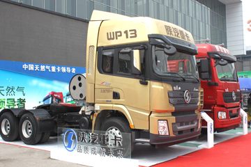 陕汽重卡 德龙X3000 轻量化版 400马力 6X4 CNG牵引车(SX42584V384T)