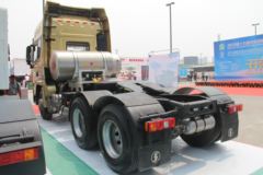 陕汽重卡 德龙X3000 430马力 6X4 LNG牵引车(SX42584X384TL)