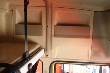 �����ؿ� ����X3000 430���� 6X4 LNGǣ����ͼƬ