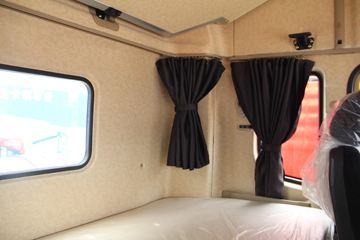 �����ؿ� ����X3000 430���� 6X4 LNGǣ����ͼƬ