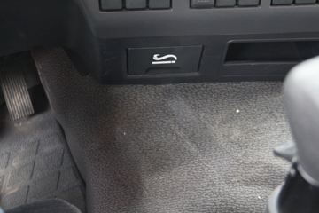 �����ؿ� ����X3000 430���� 6X4 LNGǣ����ͼƬ