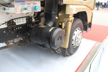 �����ؿ� ����X3000 430���� 6X4 LNGǣ����(SX42584X384TL)ͼƬ