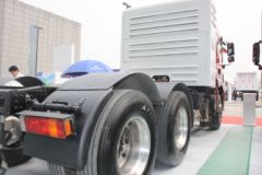 陕汽重卡 德龙新M3000 380马力 6X4 CNG危险品牵引车(SX4258GV384TW)
